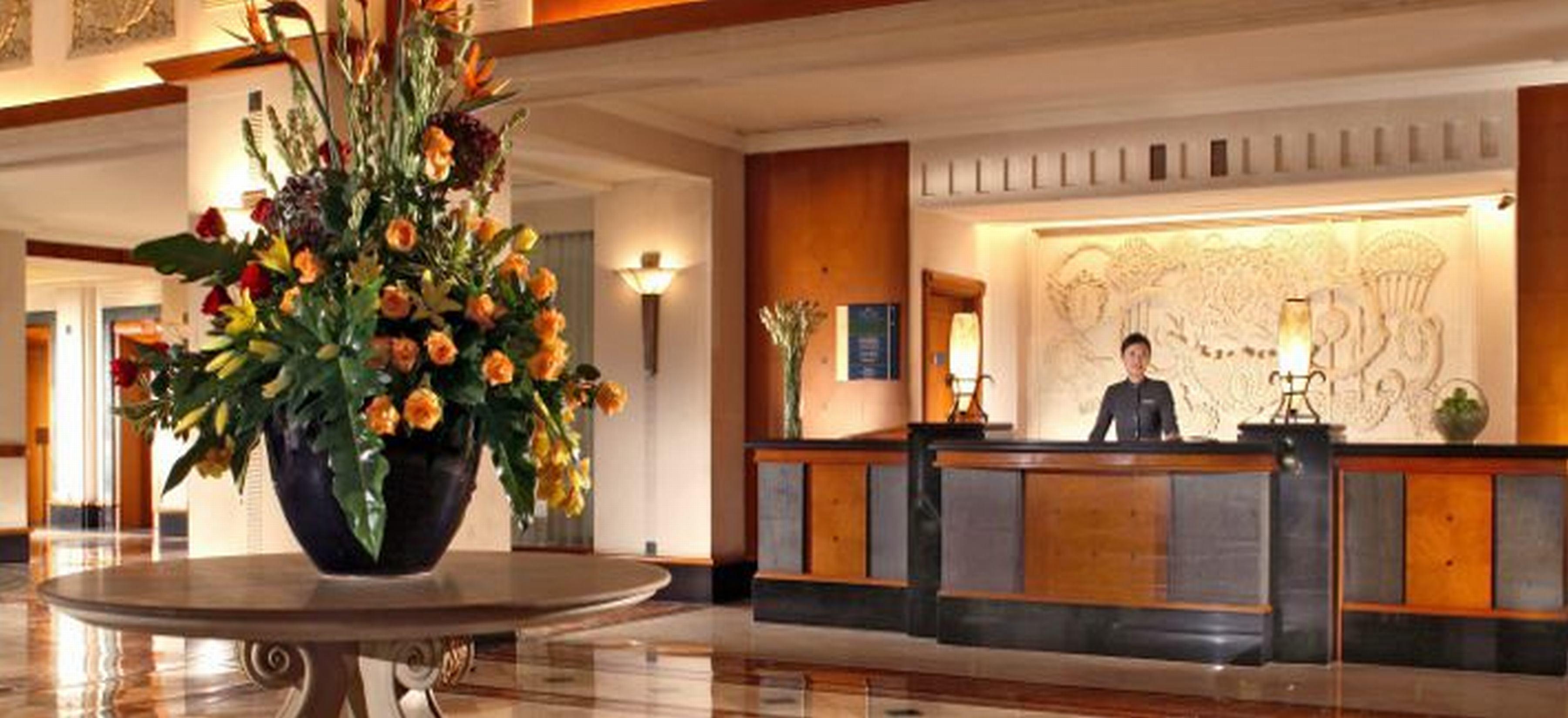 Somerset Grand Citra Jakarta Exterior photo